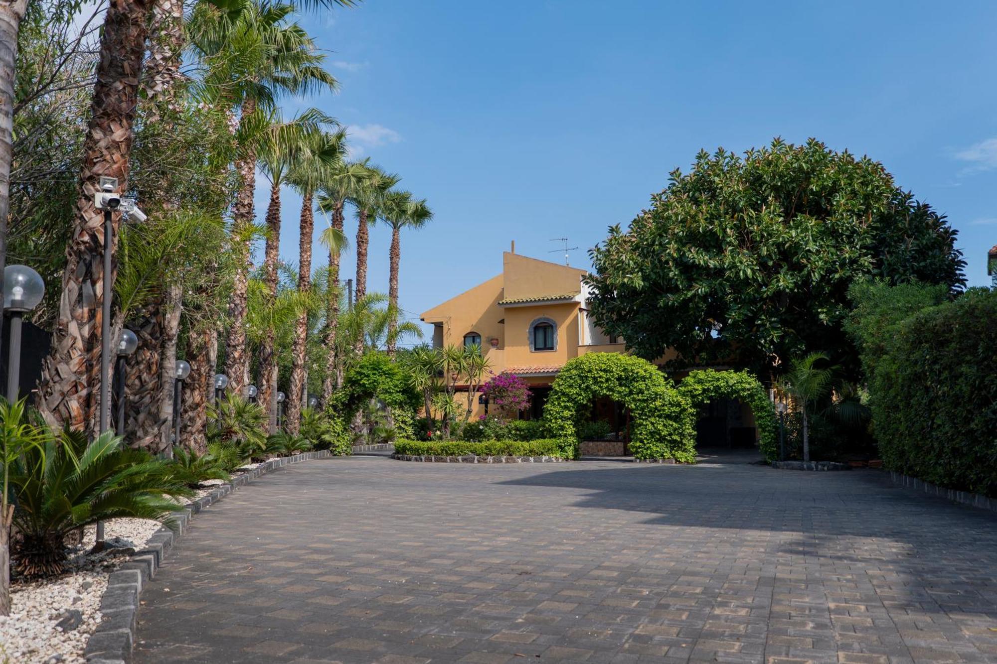 גיארדיני נאקסוס Villa Seta מראה חיצוני תמונה