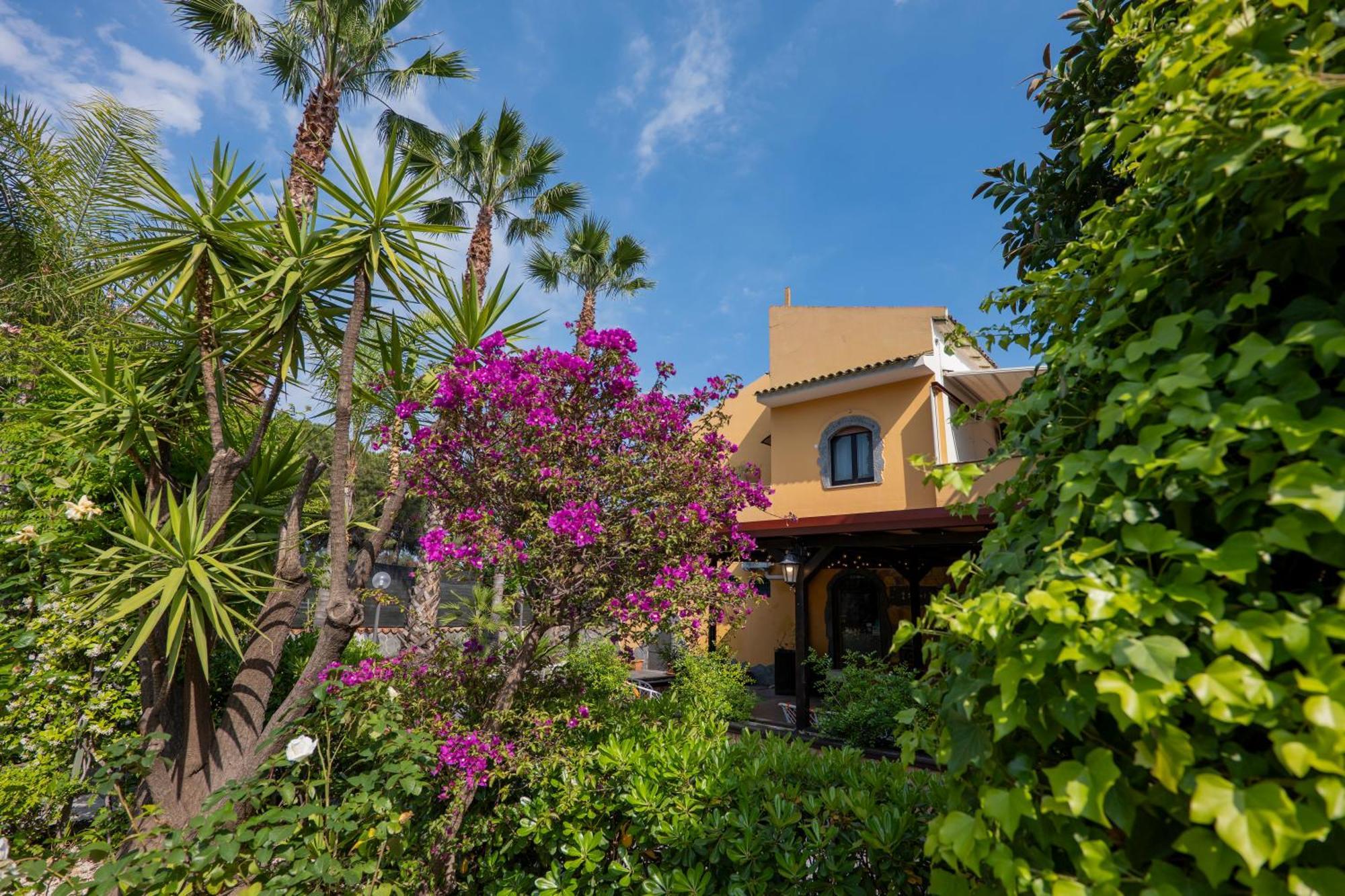 גיארדיני נאקסוס Villa Seta מראה חיצוני תמונה